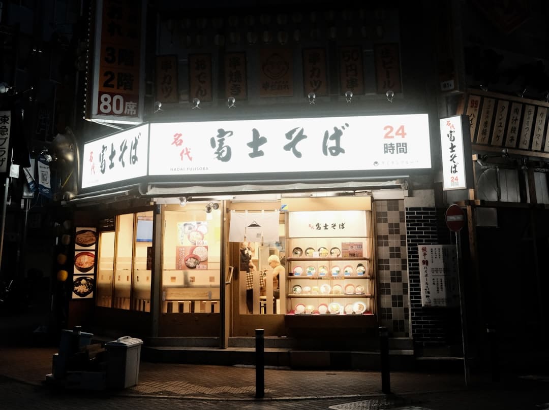 三大猪企上半年营收净利同比均增加 资产负债率较上年底均下降
